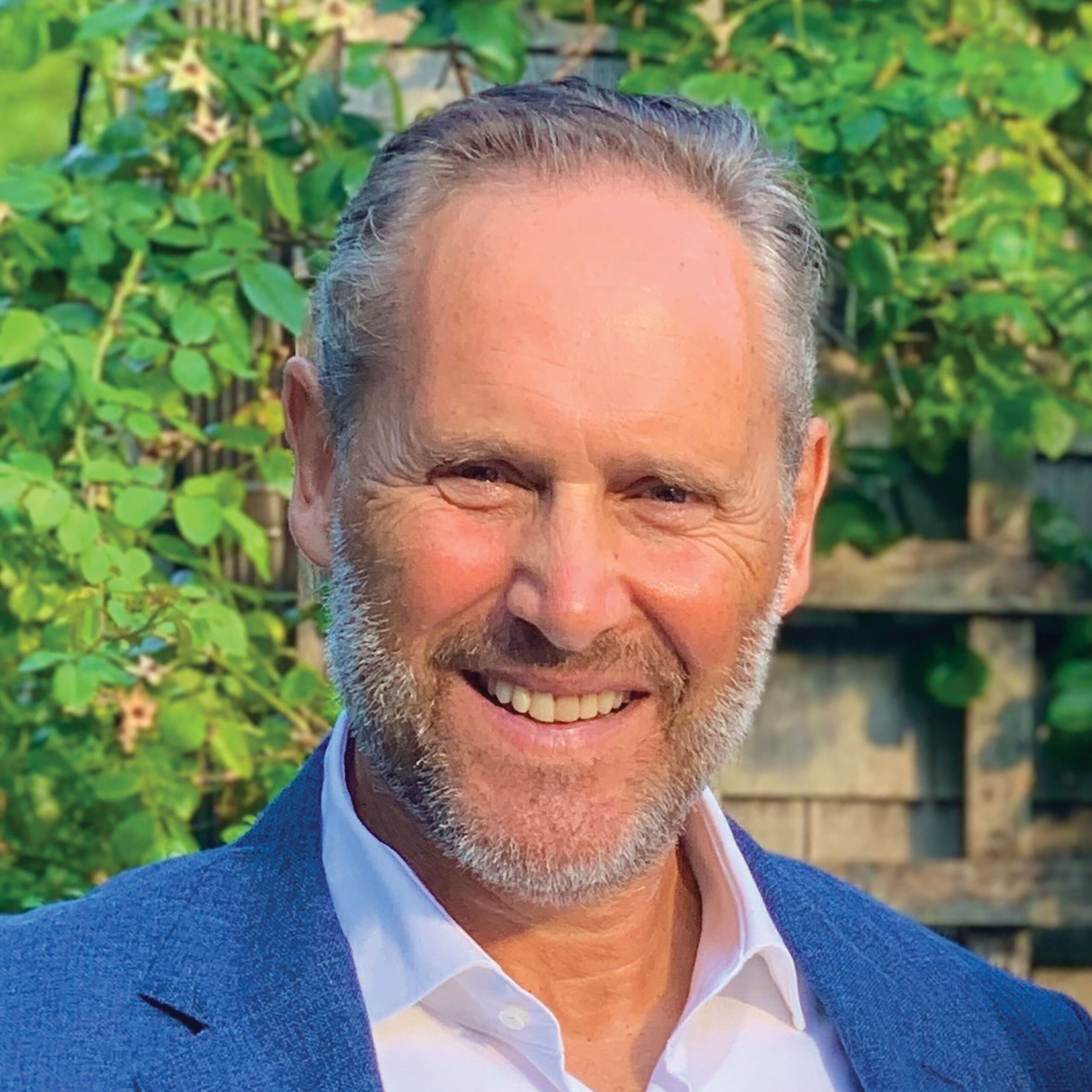 Dr. Gregory Lutz