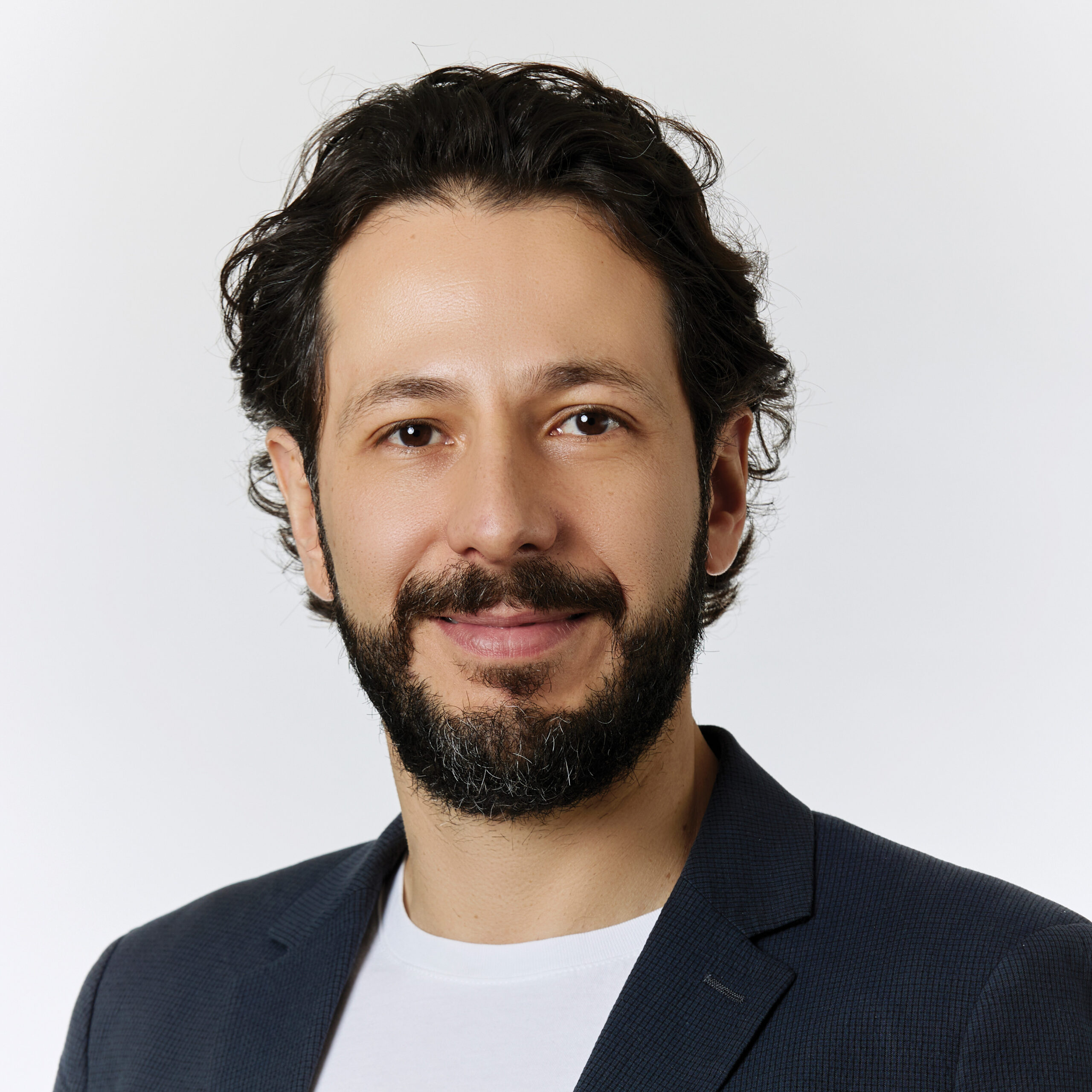 Victor Mena